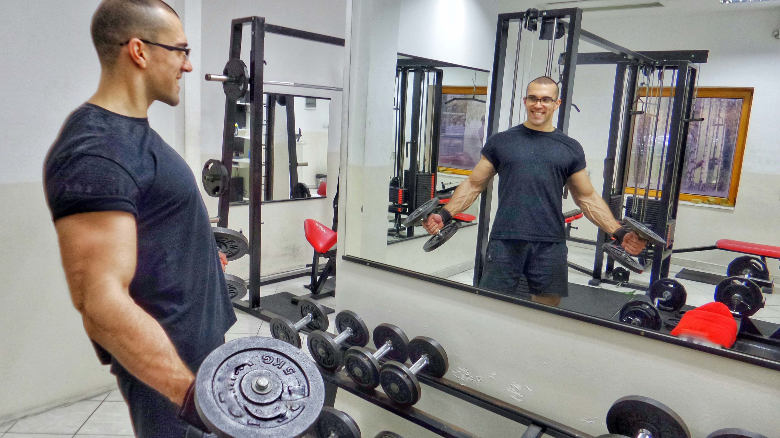 Wall Mirrors For Your Home Gym, Garage Gym Mirror Ideas