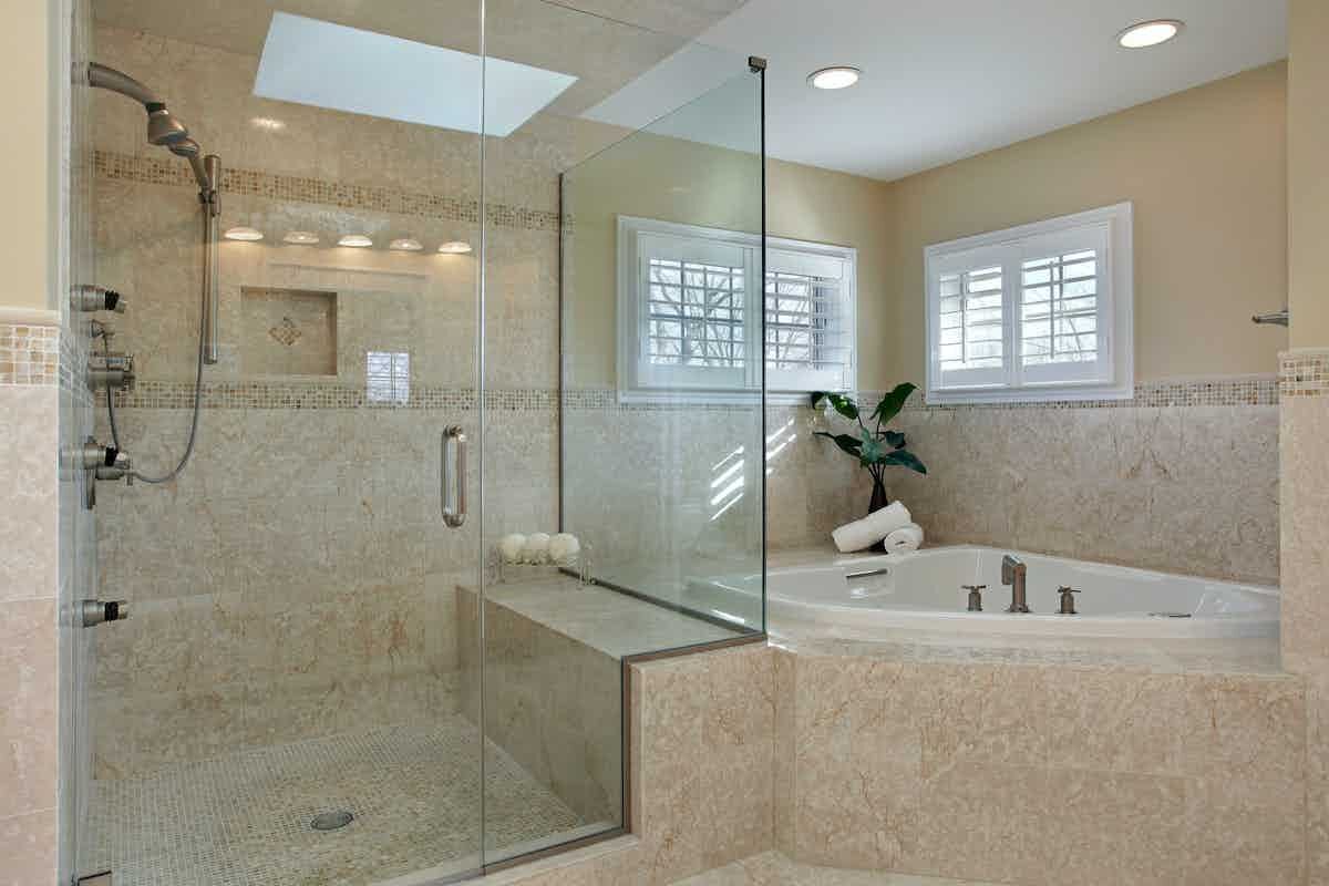 picture of a frameless glass shower
